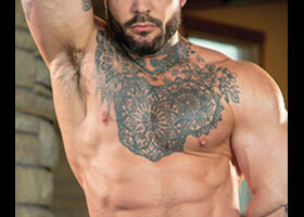 Danny Starr