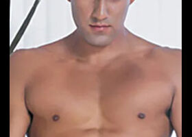 Max Grand