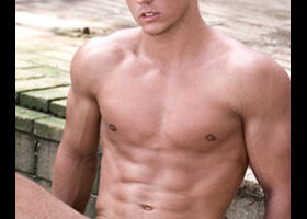 Tom Arnott