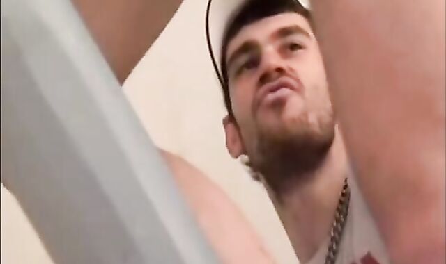 Peto Coast tearing up Rock-Hard