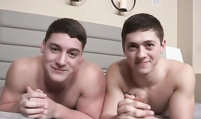 Lane & Forrest: no condom - bum Have Fun