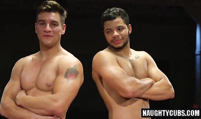 hefty beef whistle faggot suck job-service With Facial Cumshot