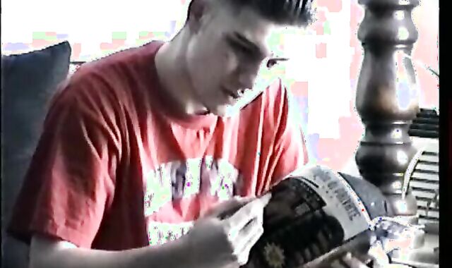 Tonys ten-Pounder Swells Into A good-sized Shaft Inwards Of Vinnies hatch