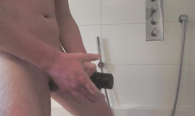 Stroking off & Pounding my Fleshlight in the Bathroom