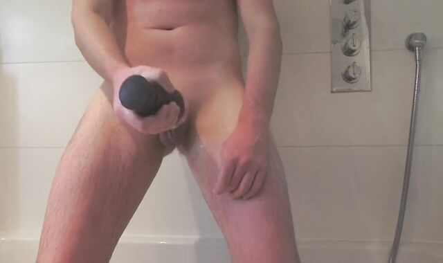 Stroking off & Pounding my Fleshlight in the Bathroom