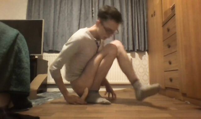 Fantastic Teenage Rails a five Inch Fake Penis and Plays with himself