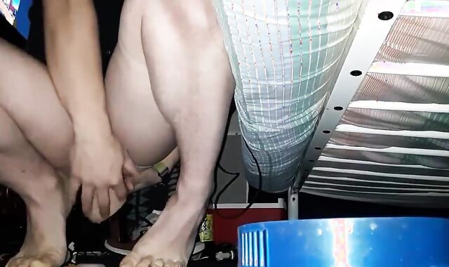 I Love Pounding myself like a Nymph