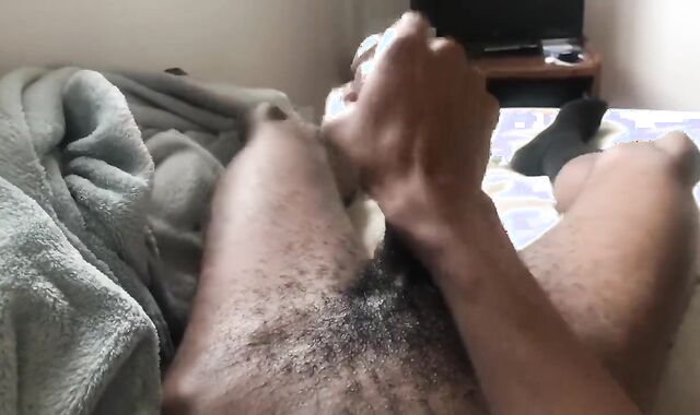 Solo #33 - Home Alone, Time to B8