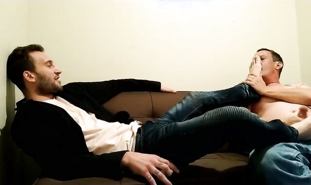 Hetero Stud Providing Foorjob