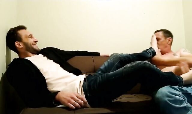 Hetero Stud Providing Foorjob