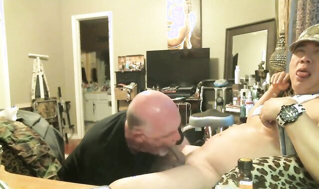 A FUVKING GREEDY GRANDDAD GULPING MY PEE AND SLURPING MY JIZM...