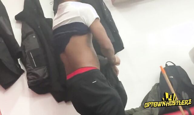 DOMINICAN HUSTLERS HOMOSEXUAL FOR CURRENCY