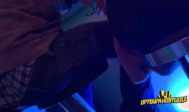 DOMINICAN HUSTLERS HOMOSEXUAL FOR CURRENCY