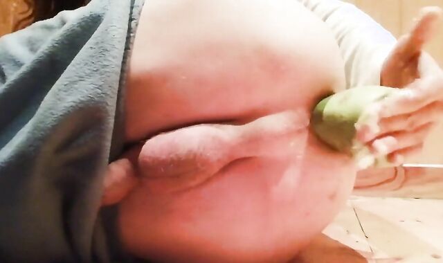 Youthfull Fag Gets a Cockslut in his lil' Butt and Licks the Cockslut with his own Sp