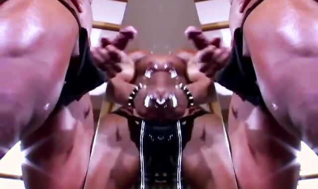 BODYBUILDERS JIZZ MINGLE