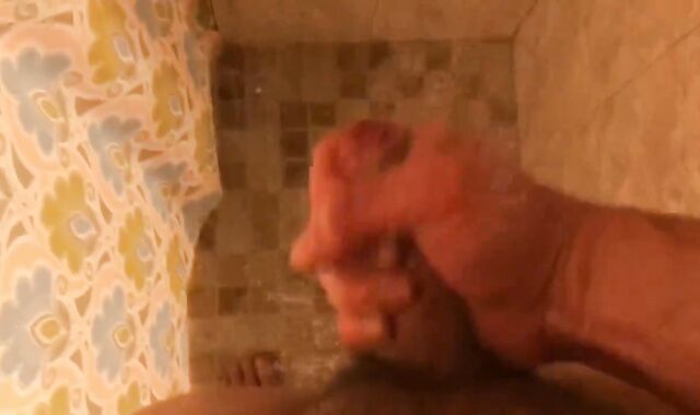 Smallish Uncircumcised Boner Fap off in Bathroom Petite Uncircumcised Salami