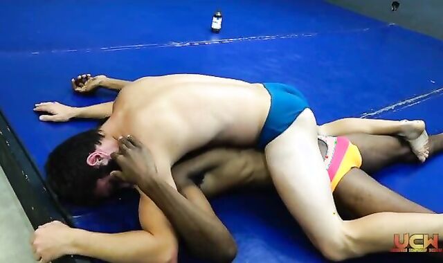 Ucw - Tyson vs Reno