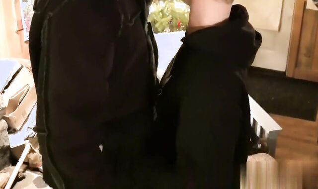 YOUNGSTER BLOWS BWC FATHER