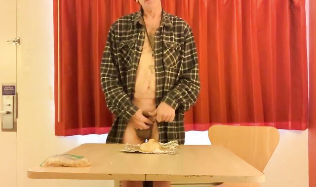 Bruce's Fuckin' Food Reviews 12- "aussie Gordon Ramsay"