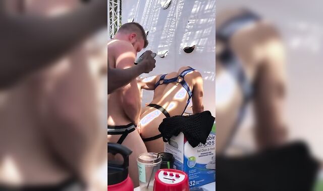 Outdoor Public Plow - Sans A Condom - everyone Gets a Turn