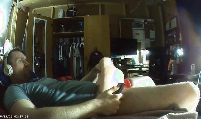 PoundingToy Pt.two