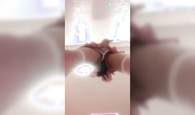 男娘自慰~如果有猫咪请你不要直视他，你不久会进入虚无的！