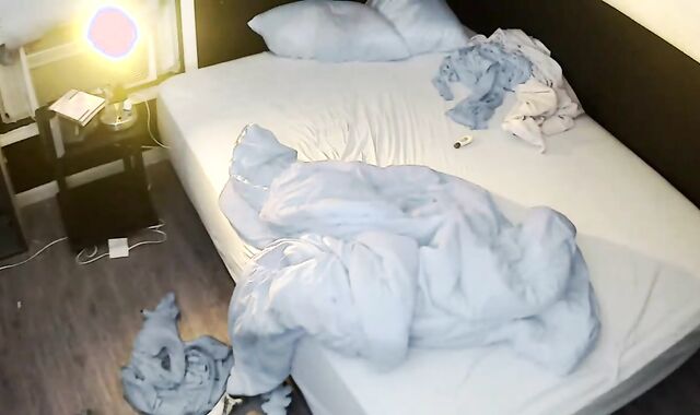 Youtuber Michael Gerry Drains off in Couch