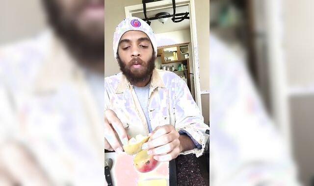 Rock Mercury Mingles Target Berries