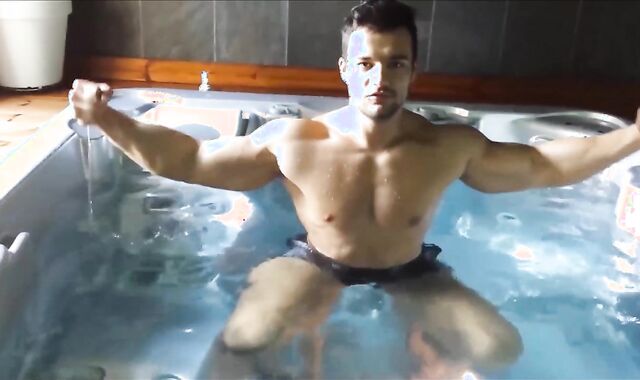 Steamy Fighter Raul Jacuzzi Flexing