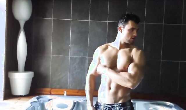 Steamy Fighter Raul Jacuzzi Flexing