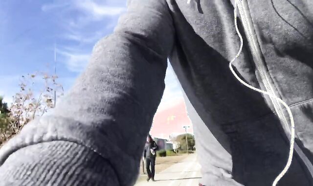 Morning Rail & Wank Turns Blue Nads!