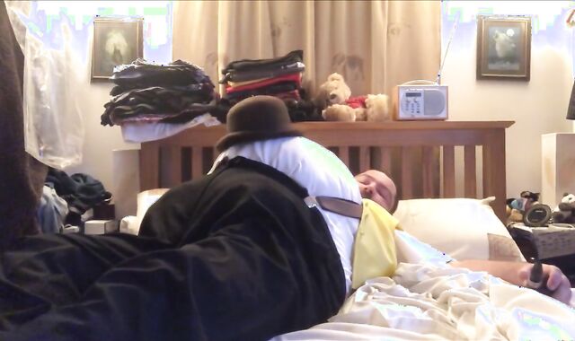 Lettin the Stomach out