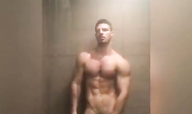 HANDSOME DMITRY AVERYANOV 5P