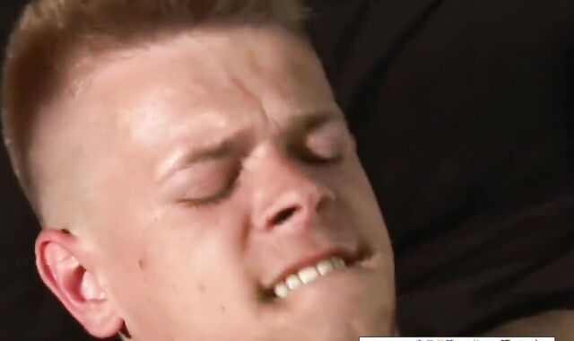 Anal Brit Gents get down and Muddy