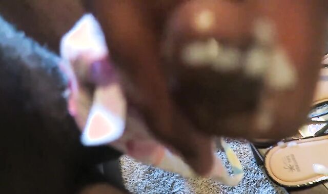 SOLO WANK OFF BIG BLACK COCK