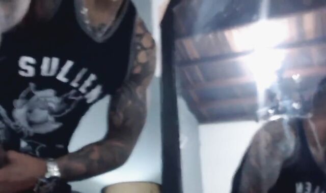 Milk, Flexing an Smoking