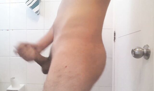 I Drool my Cock in the Motel Shower