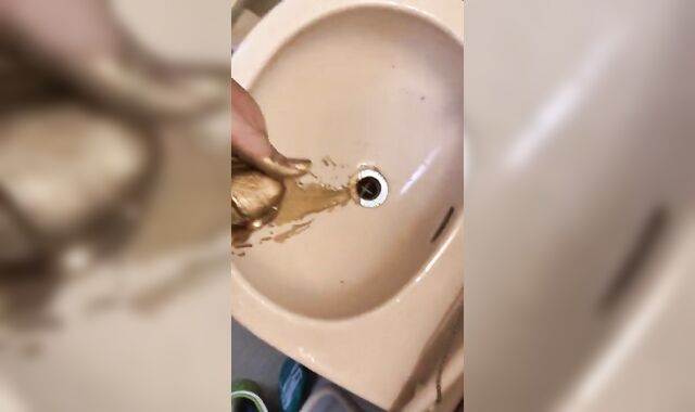 Golden Jizz
