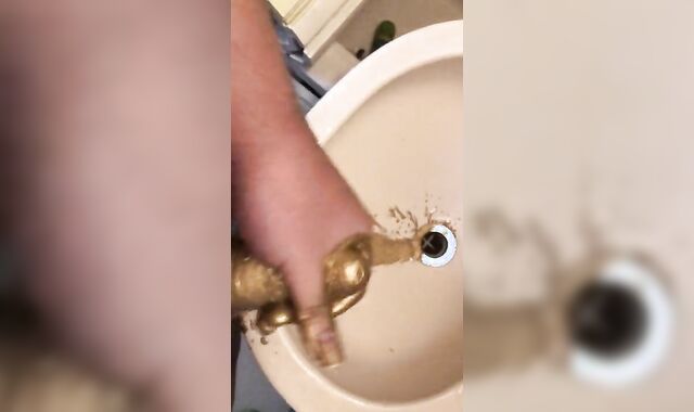 Golden Jizz
