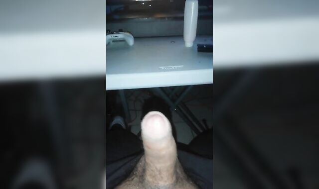 Fap off with Lara Croft