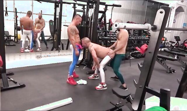 Gym Plowers 13368118 480p