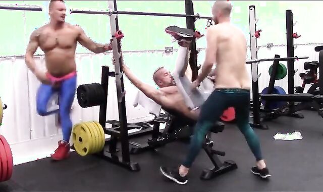 Gym Plowers 13368118 480p