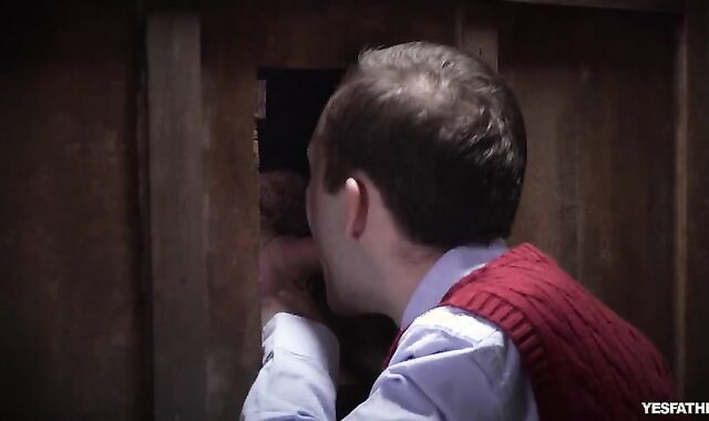 Confession: Dad Oaks, Marcus Rivers