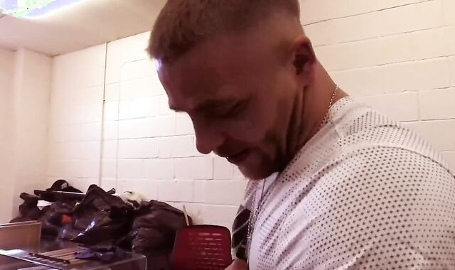 Chav Delivery Drivers coarse shag (UTTER) - UK - particular Delivery TRIGA