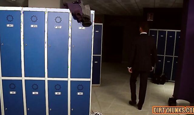 Muscle fag Fetish With Facial Cumshot