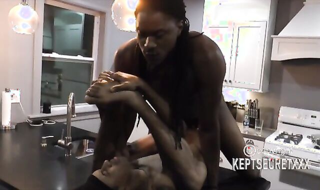 PORNOGRAPHY STARLET HOLLIWUD GETS HIS HUMUNGOUS BUM RUINED BY a HEFTY DINKY FEAR HEAD MAN