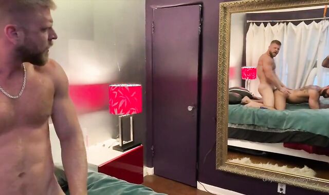 Logan Stevens And 2 Muscle folks Breeding With Poppers