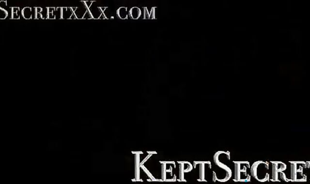 GIGANTIC BONE ADULT MOVIE STAR KEPTSECRETXXX BOINK MOLTEN TRANSMAN