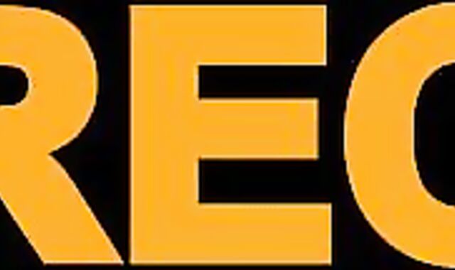 HUMID ASS TWUNK GUZZLES JIZM & INTERNAL CUMSHOT DURING THREE-WAY second TWEAK