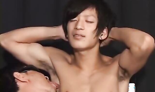 Asian Mannato deepthroat job